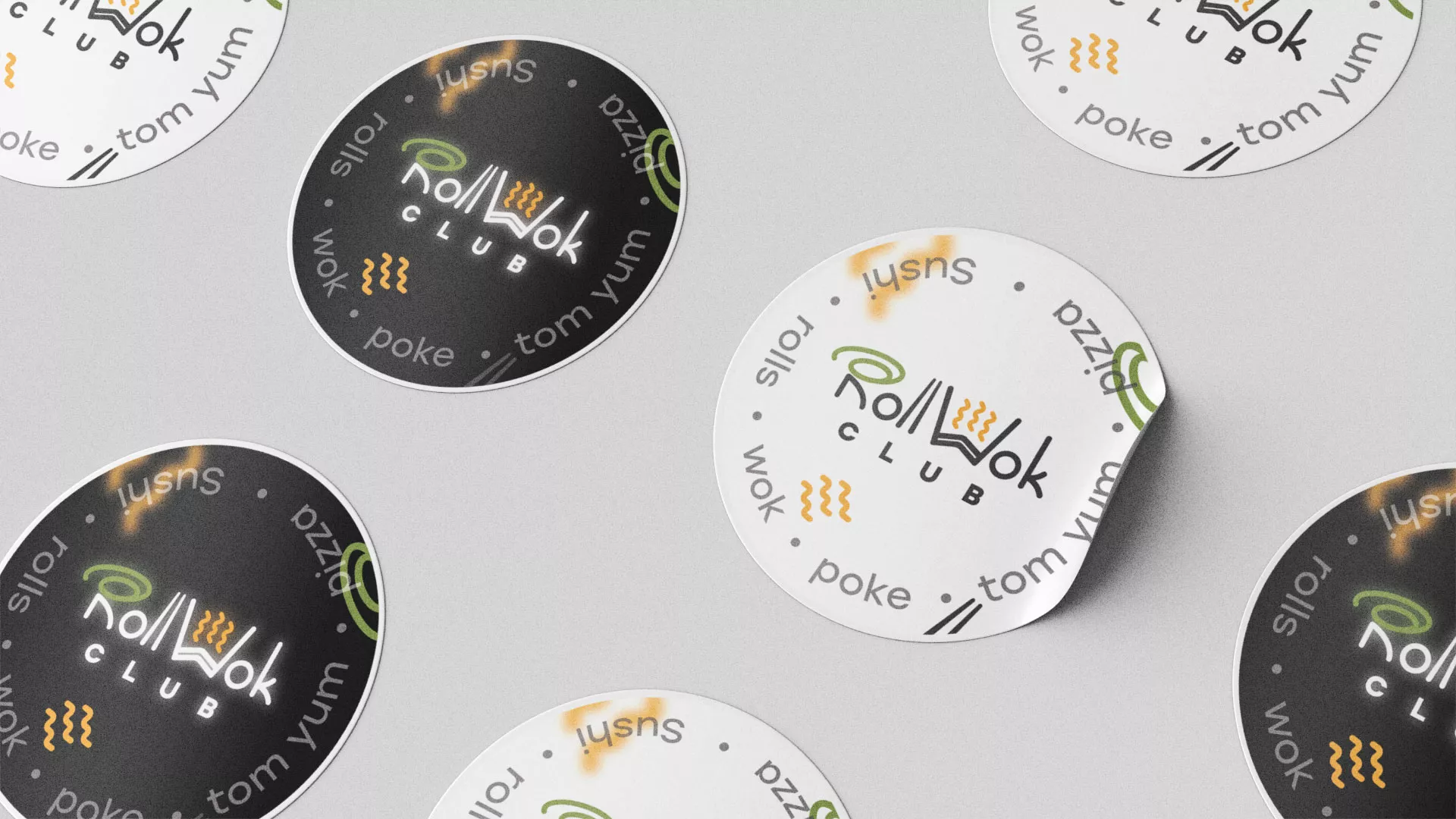 Разработка наклеек для суши-бара «Roll Wok Club» в Сурске